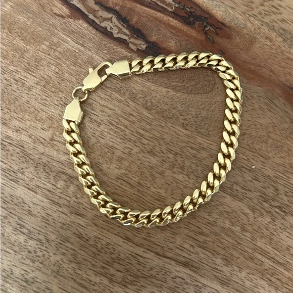 Gold Chain Bracelet